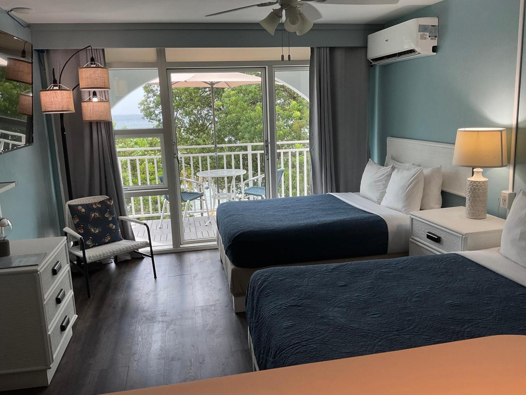 The Frederiksted Hotel Luaran gambar