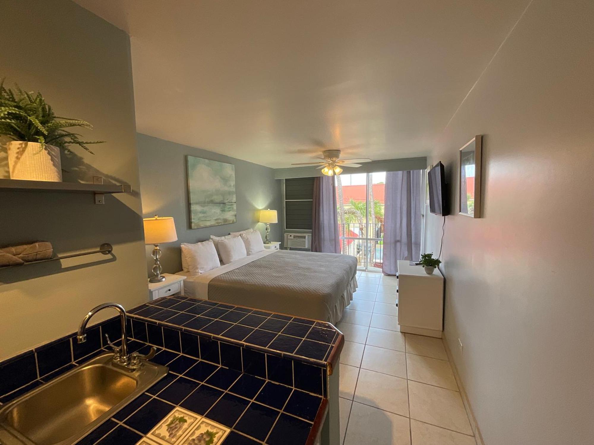 The Frederiksted Hotel Luaran gambar