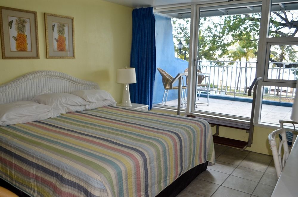 The Frederiksted Hotel Luaran gambar