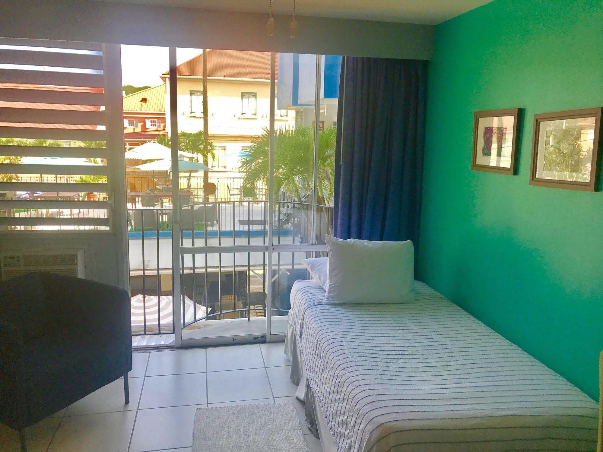 The Frederiksted Hotel Luaran gambar
